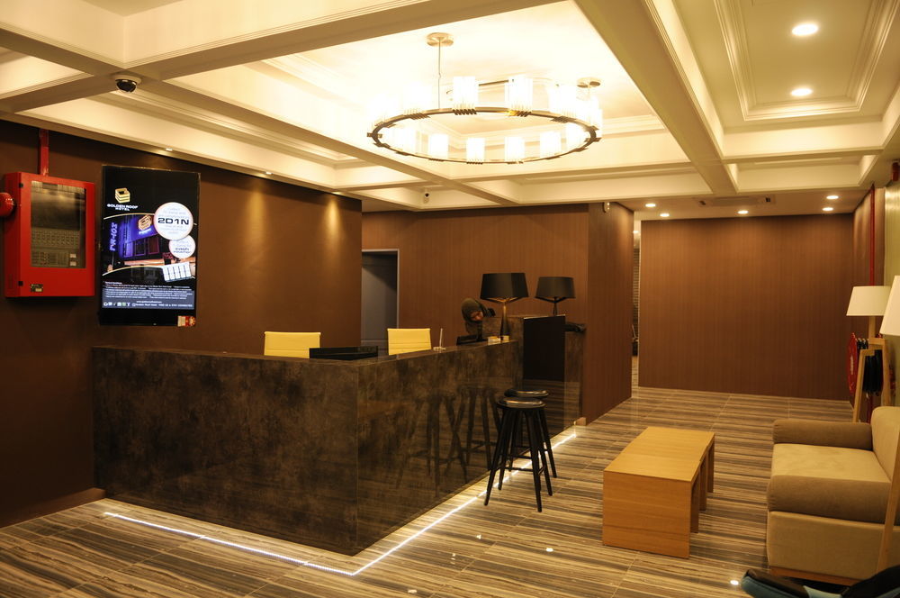 Golden Roof Hotel, Seri Iskandar Exterior foto